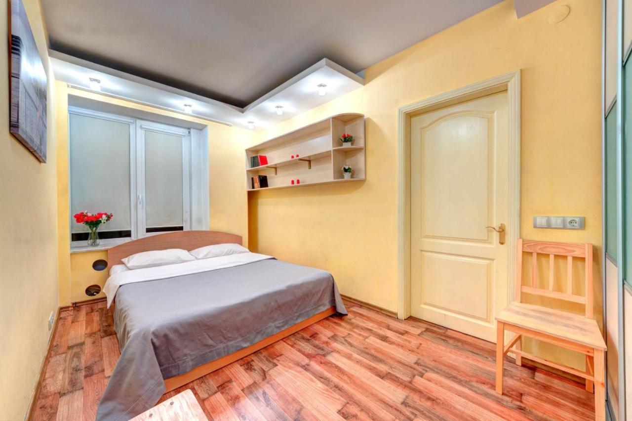 Apartments Of Bogdan Khmelnitsky Киев Экстерьер фото